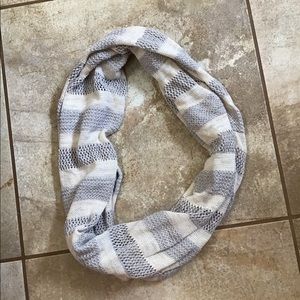 Grey/silver striped scarf with sparkles